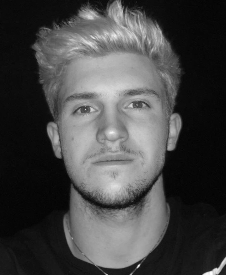 Alt